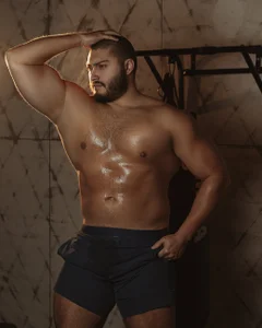 Darius_Wolfe Hot Training 💦🥵 Pic 8