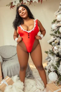 Candaceoweens A LITTLE CHRIS CHARM, A LITTLE EXTRA SPARKLE🎄😉😘✨ Foto 5