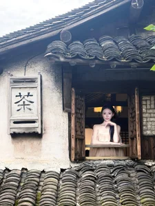 H-2005 美照  2 снимка
