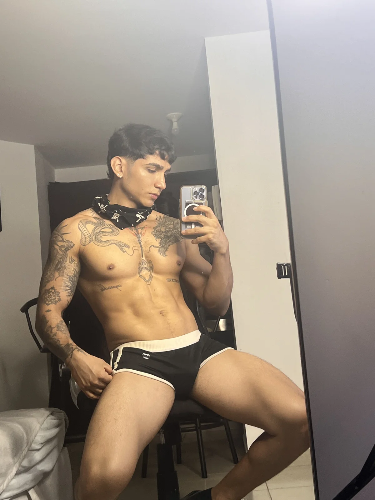 muscle_boyhorny Gambar Trending 4187