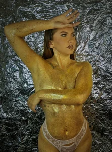 karlamorris_ Christmas Immagine  4