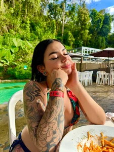 VioletEvanzz Paseito 🍃✨🌞 Bilde 2