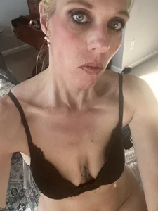 Glamazing Public Pic 9