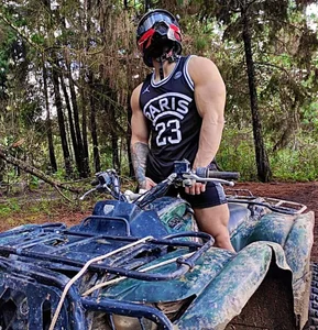 connor_h1のPublicの 2枚の写真