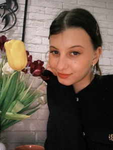 LouiseChavez just me today 🫧 Hình 4