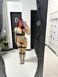 caroo_gomeez ❤️❤️❤️ Foto 3