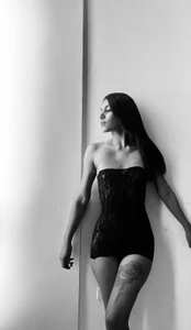 kharelys_777 READY TO WORSHIP YOUR SEXY QUEEN!👑💋 Foto 3