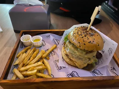 Geabloom “After School Hours” Pic 3