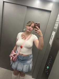 yourcherry3 Public Hình