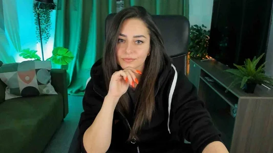 ValeriiMills Public Immagine  6