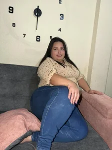 JulieBecker Public Bilde 3