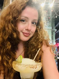 Cassandra_Caiin Vacations 🦀🌴🌊 Pic 9