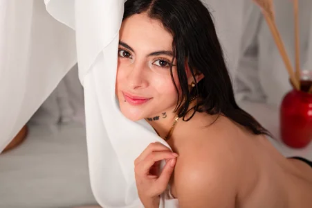 Fantasies in two times 😈😈😈 de Alasska_Queen  5 Imagens