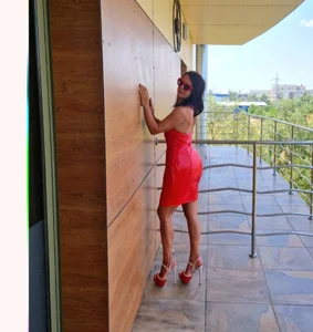 Lissabeta Sexy red Immagine  2