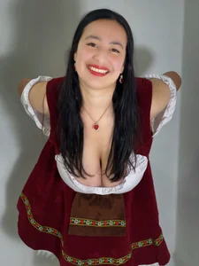 NaomyPrinces 🍺 OktoberFest 🍺 Foto 8