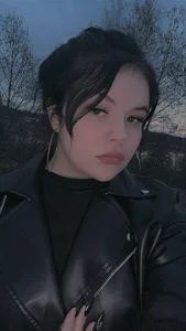 Emily_MusePublic图片 2