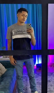 AaronScott Public Immagine 