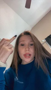 SheSlutty531 Public Pic 9