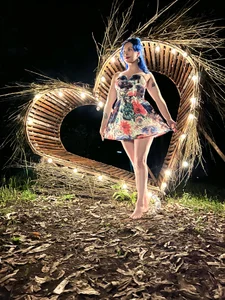 Kat_Art Public зображення 4