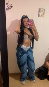 EmmaEbony_ “It wasn’t planned… but I care about you.”  4টি ছবি