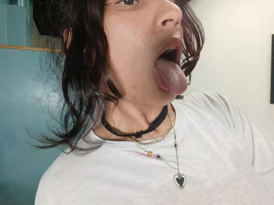 Lovelyamyy WET TOP Pic 2