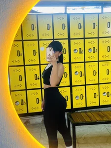 Mila_lowell_ Public зображення 9