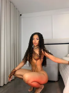 nastyalvanova Nastyalvanova 💋 Hình 2