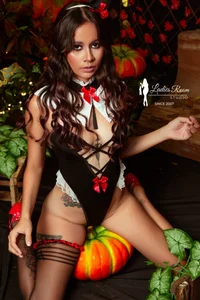 Liittledolly A naughty girl in the hell😈🔥 Pic 6