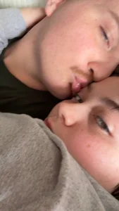 BugsAndDazey Public Immagine  8
