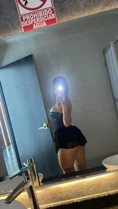 lovingdarcy_ Public Pic 4