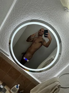 Public de LatinStraight5  3 photos