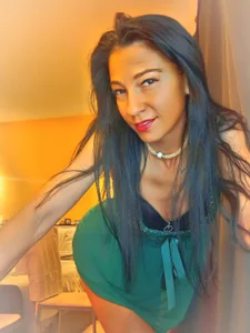 DelicateKiss Inocent and horny Pic 5