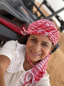 martha_mature kullanıcısının Glamour Mature albümü -  3 fotoğraf