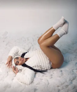 Roxana_gomez sexy christmas🤍❄️ Pic 3