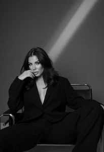 CelineReys Power. Confidence. Control. 圖片 5