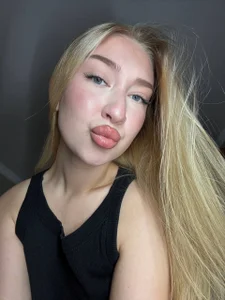 AlinaTeaseX :P Pic 4
