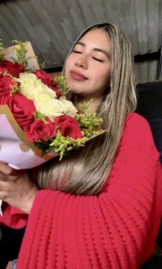 Kimmiebellarie ✨🌹 Gambar 2