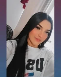 SarayCortess Public Pic 5