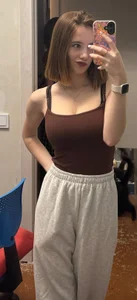 Caeliaa Public  3টি ছবি