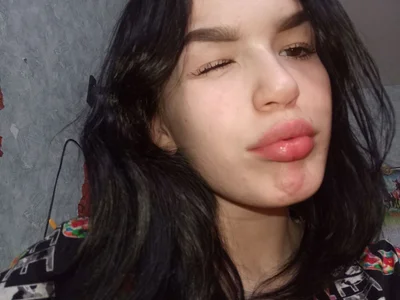 SlitheryTrudge Me зображення 2