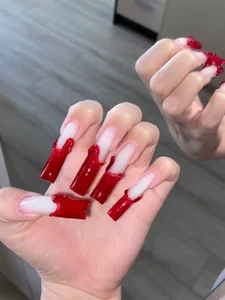 Aiko_Yumi: Crazy nails ( 5 фото)