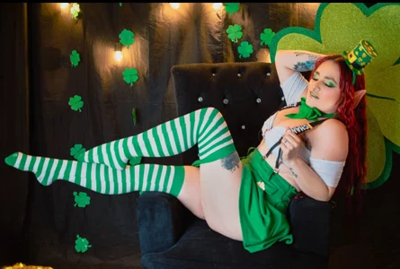 AlejandraMartinezz “Hoy se celebra con verde… y buena actitud 🍀😜 #StPatricksDay” Pic 5