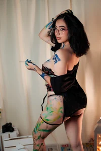 YayaQueen My body… your canvas. Art has never looked this tempting 🎨 صورة واحدة|YayaQueen My body… your canvas. Art has never looked this tempting 🎨 صورتان|YayaQueen My body… your canvas. Art has never looked this tempting 🎨  2 صور|YayaQueen My body… your canvas. Art has never looked this tempting 🎨  2 صورة