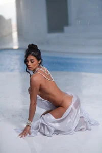 GiannaBlanc Greek Goddess Pic 6