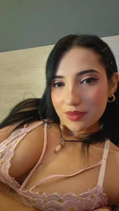 Vivi_Andrea Public صورة واحدة|Vivi_Andrea Public صورتان|Vivi_Andrea Public  8 صور|Vivi_Andrea Public  8 صورة