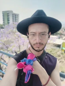 AlvarezAmbar Public зображення 8