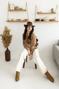 DarsyGrace Delicate cowgirl Pic 6