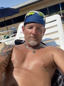 Notyaboytoy697469Nearly naked图片 5