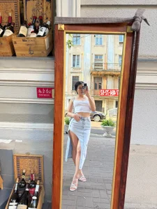 KitnissKiss 💕💕just your pretty princess on a walk💕💕 Pic