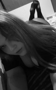 velvet_vice_ Public Immagine  9